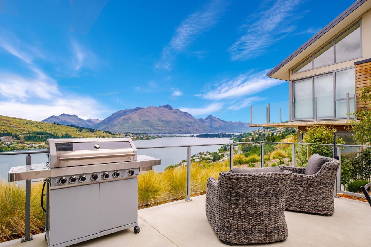 Queenstown Lake Views - Downstairs Apartment Dış mekan fotoğraf